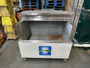 lot 6 image: Commercial Cooler