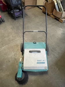 lot 26 image: Scout 27 Floor Sweeper
