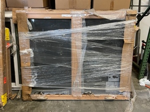 lot 28 image: Windows