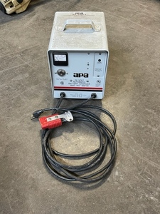 lot 64 image: APA 36 Volt Charger