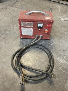 lot 66 image: Clarke 24 Volt Charger