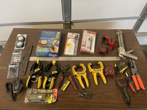 lot 88 image: Assorted Hand Tools