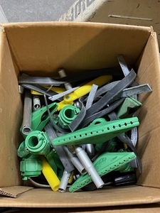 lot 106 image: Commercial Window Washing Items