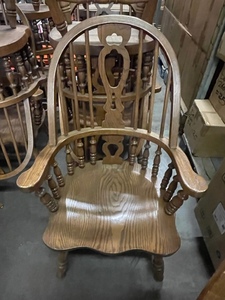lot 117 image: Set of 6 Captains Chairs