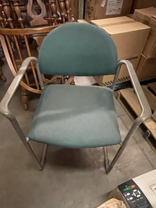 lot 119 image: Set of Office Chairs