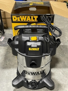 DeWalt 10 Gallon Shop Vac