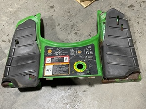 John Deere Body Panel X585