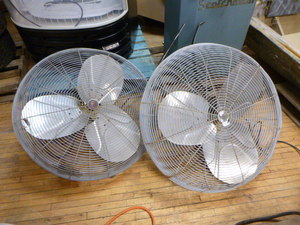 lot 10 image: 2 Shop Fans