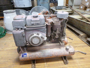 lot 11 image: American IMC Gas Air Compressor