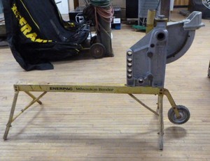 lot 14 image: Enerpac Milwaukee Bender