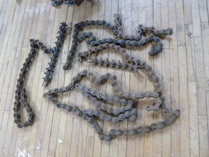 lot 16 image: Chain Pipe Cutter Links