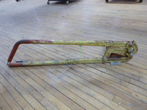lot 24 image: Metal Shear