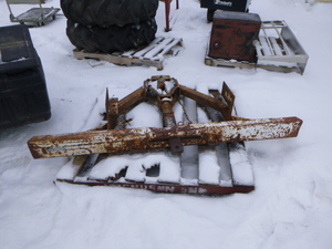 lot 5 image: Ag Systems Hitch