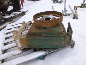 lot 35 image: McDonald Antique Pump Deep Well Pump