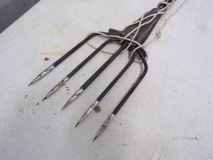 lot 19 image: Randall Ice Fishing Spear