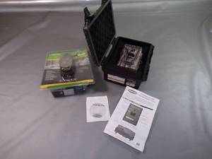 lot 4 image: Magellan Sport Track Map GPS and Moultrie GameSpy Digital Camera