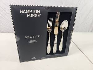 lot 3 image: New 45 pc Hampton Forge Argent Flatware  Silverware Set