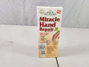 lot 28 image: New Miracle Hand Repair Cream