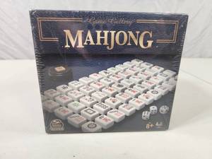 lot 32 image: New Mahjong Tiles Game