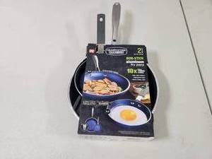 lot 89 image: New GaniteStone Diamond 2 Piece Fry Pan Set