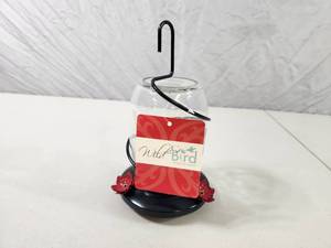 lot 100 image: New Glass Hummingbird Feeder