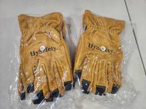 lot 107 image: 2 New Pair of Thermal Fire Fighting Gloves