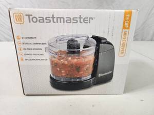 lot 127 image: New Toastmaster Mini Chopper