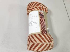 lot 133 image: New Enclave Plush Throw