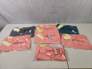 lot 180 image: 7 New Pair of 2XL Shorts