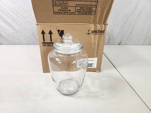 lot 181 image: New Case of 4 New Anchor Hocking Glass Jars with Lids