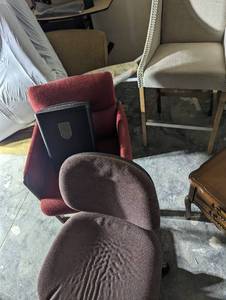 lot 177 image: 3 chairs, and end table and paper s...