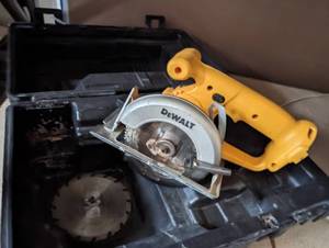 lot 95 image: Dewalt cordless saw, in case no bat...
