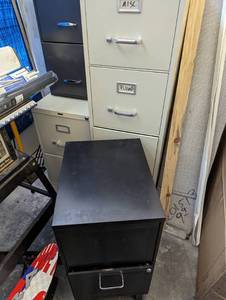 lot 012 image: Lot of assorted size metal file cabinets