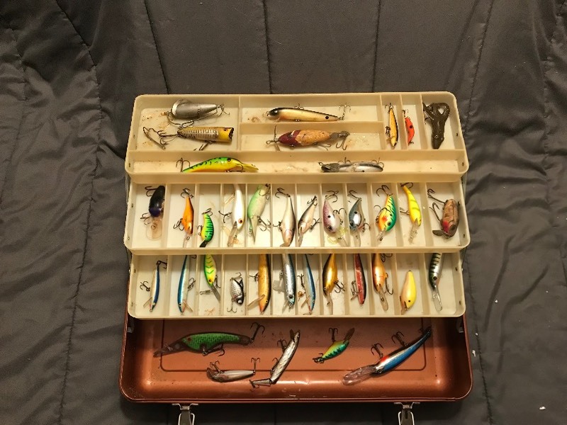 Sold at Auction: ANTIQUE FISHING TACKLE BOX W/ LURES