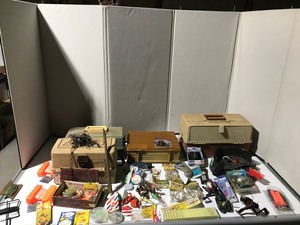 lot 13 image: 4 tackle boxes, tackle, fishing reels and more