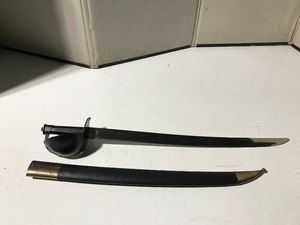 lot 20 image: Sword