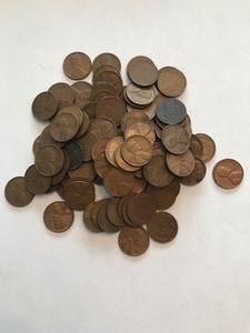 lot 23 image: 100 wheat pennies