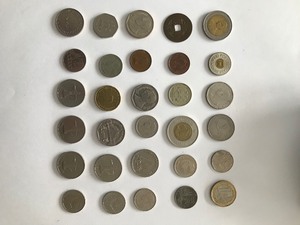 lot 24 image: 30 misc. foreign coins