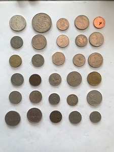 lot 31 image: 30 misc. foreign coins