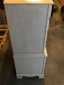 lot 62 image: 6 drawer dresser