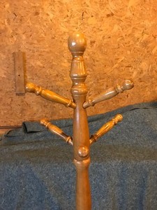 lot 69 image: Wood coat  hat rack