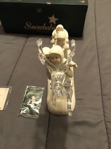 lot 110 image: Dept 56 Snowbabies Up Into The Stars 69169 Limited Collectors Edition 15,000