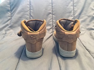 lot 116 image: Nike Air Force 1 shoes  Size 5Y