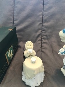lot 151 image: Dept 56 Snowbabies Guest Collection TEA FOR TWO Alice in Wonderland