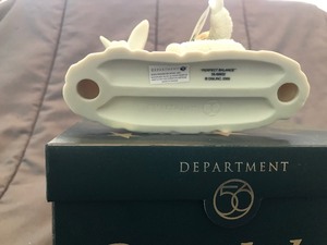 lot 152 image: Snowbabies Dept 56 Starlight Games Penguin Perfect Balance Figurine