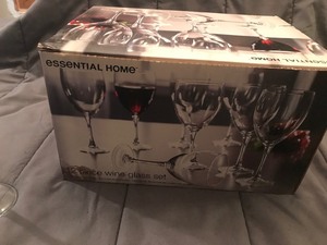 lot 286 image: Essential Home 12 piece wine glass set