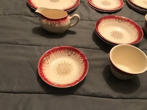 lot 345 image: Vintage Paden City Pottery dishware