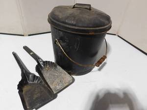 lot 207 image: Ash pail w 2 shovels