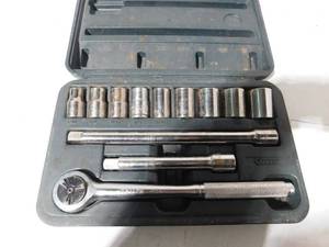 lot 230 image: Allen brand socket set