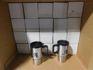 lot 238 image: Box of new thermo mugs